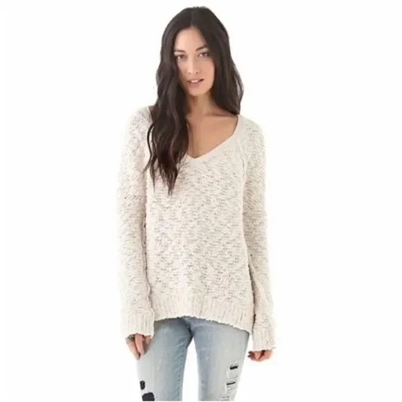 Free People Songbird Knit Boucle V-Neck Ivory Sweater! - Picture 4 of 7